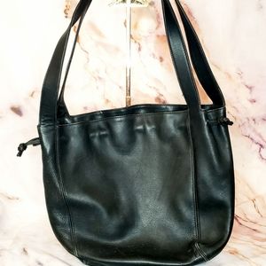 COACH Vintage Black Lexington Bag